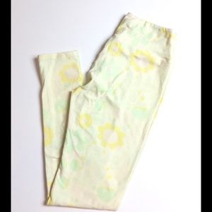 🆕 LuLaRoe One Size Leggings